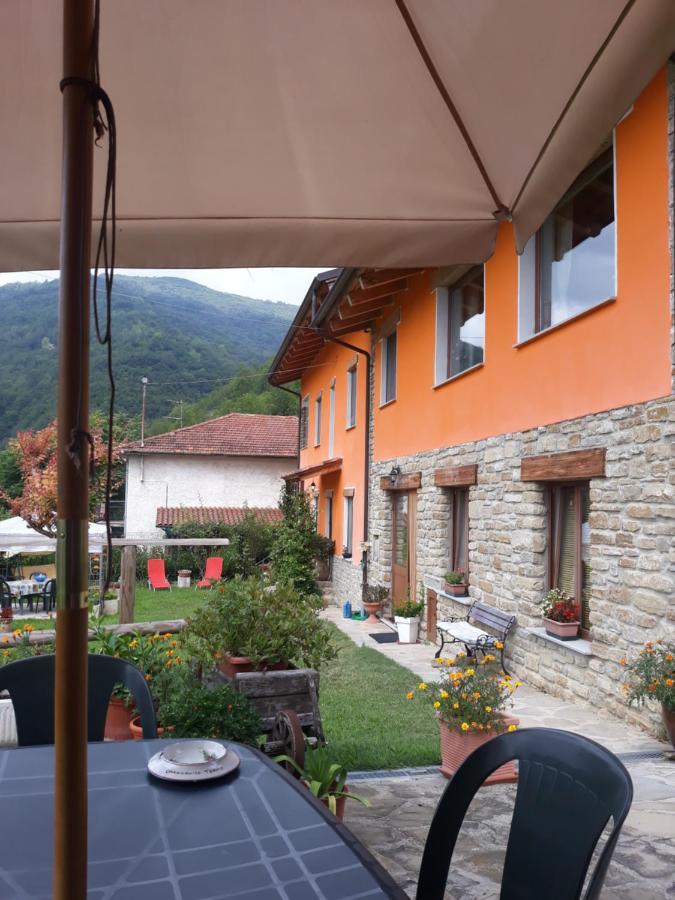 Ca D' Fefi Bed and Breakfast Gorzegno Buitenkant foto