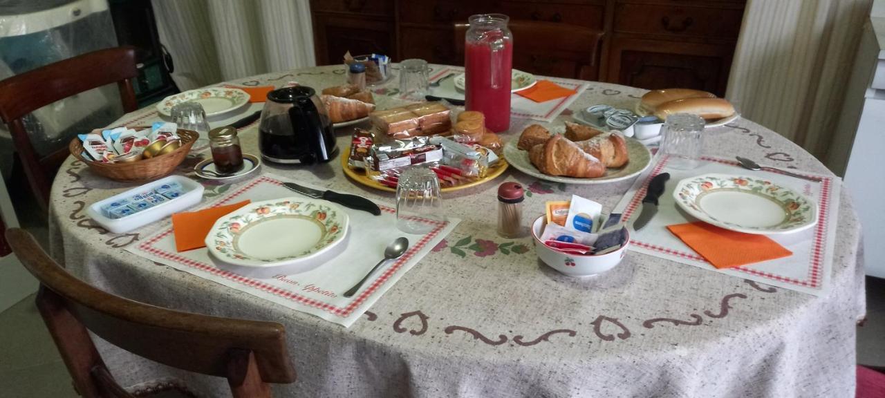 Ca D' Fefi Bed and Breakfast Gorzegno Buitenkant foto