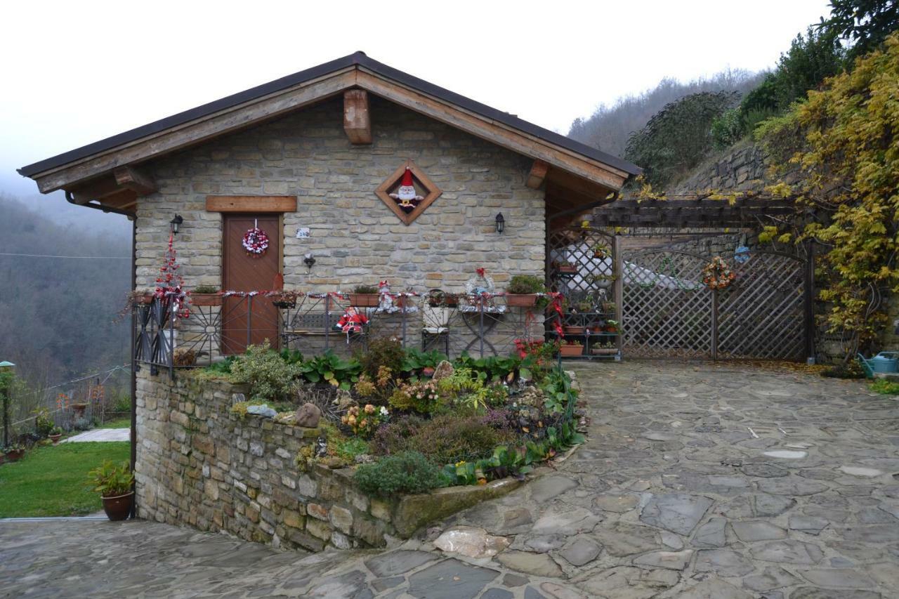 Ca D' Fefi Bed and Breakfast Gorzegno Buitenkant foto