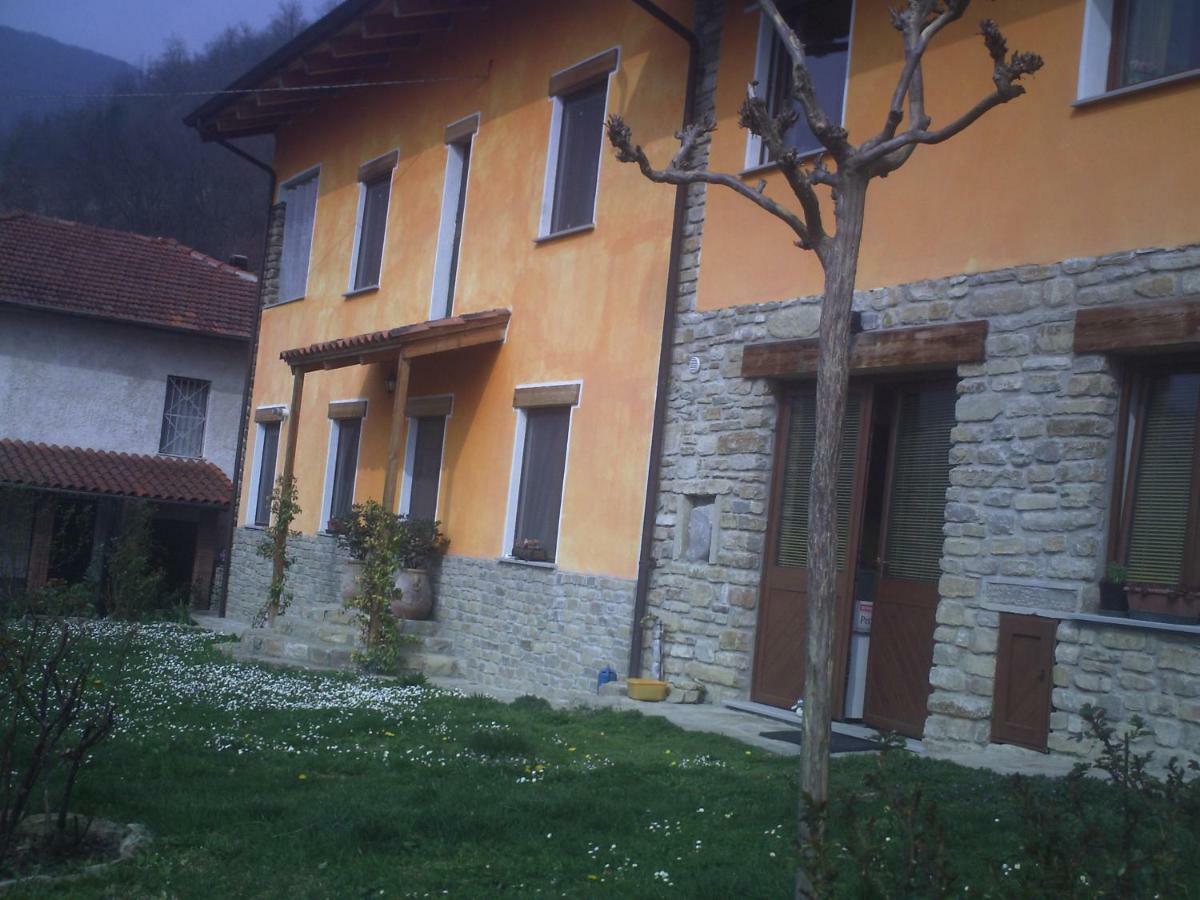 Ca D' Fefi Bed and Breakfast Gorzegno Buitenkant foto