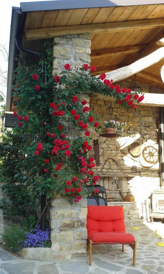 Ca D' Fefi Bed and Breakfast Gorzegno Buitenkant foto