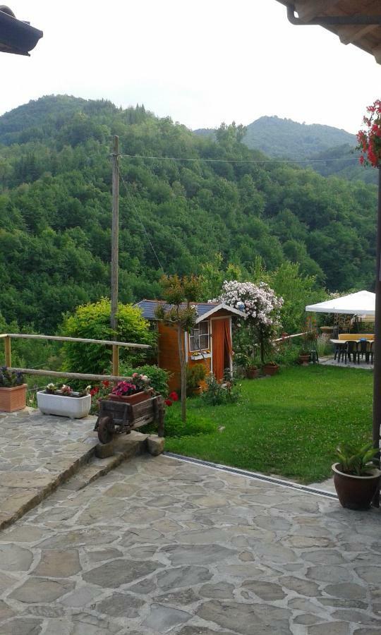 Ca D' Fefi Bed and Breakfast Gorzegno Buitenkant foto